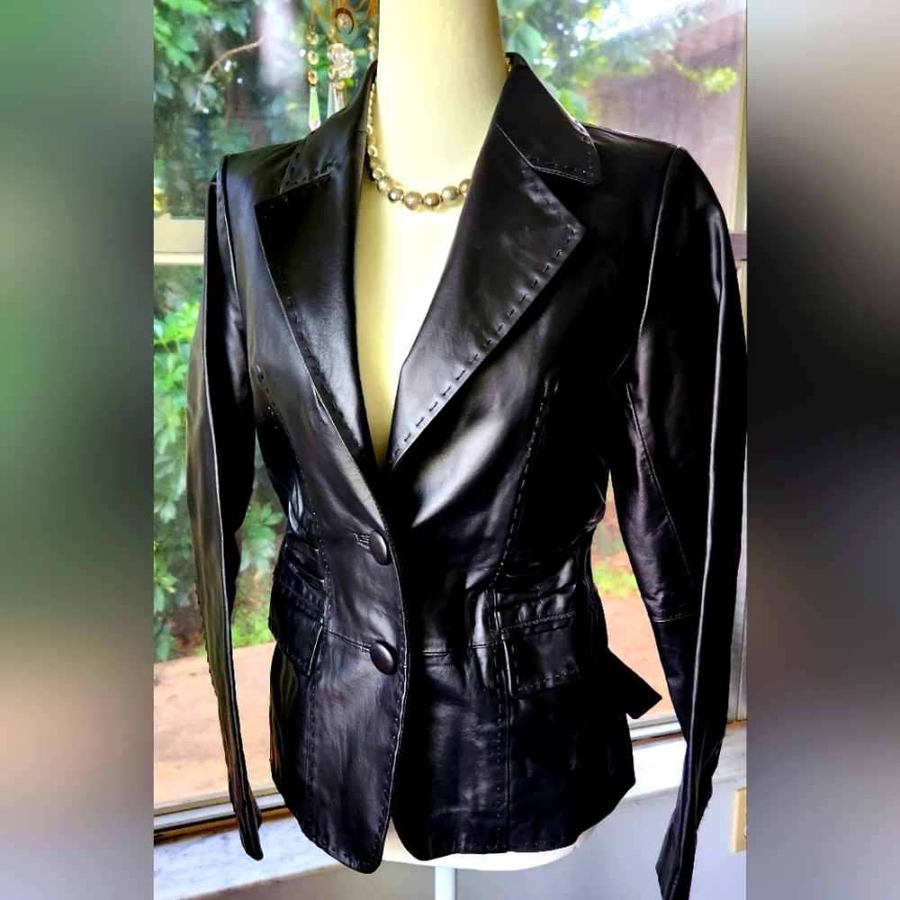 100% GENUINE LEATHER Colleen Lopez Women's XS Black Fitted Jacket